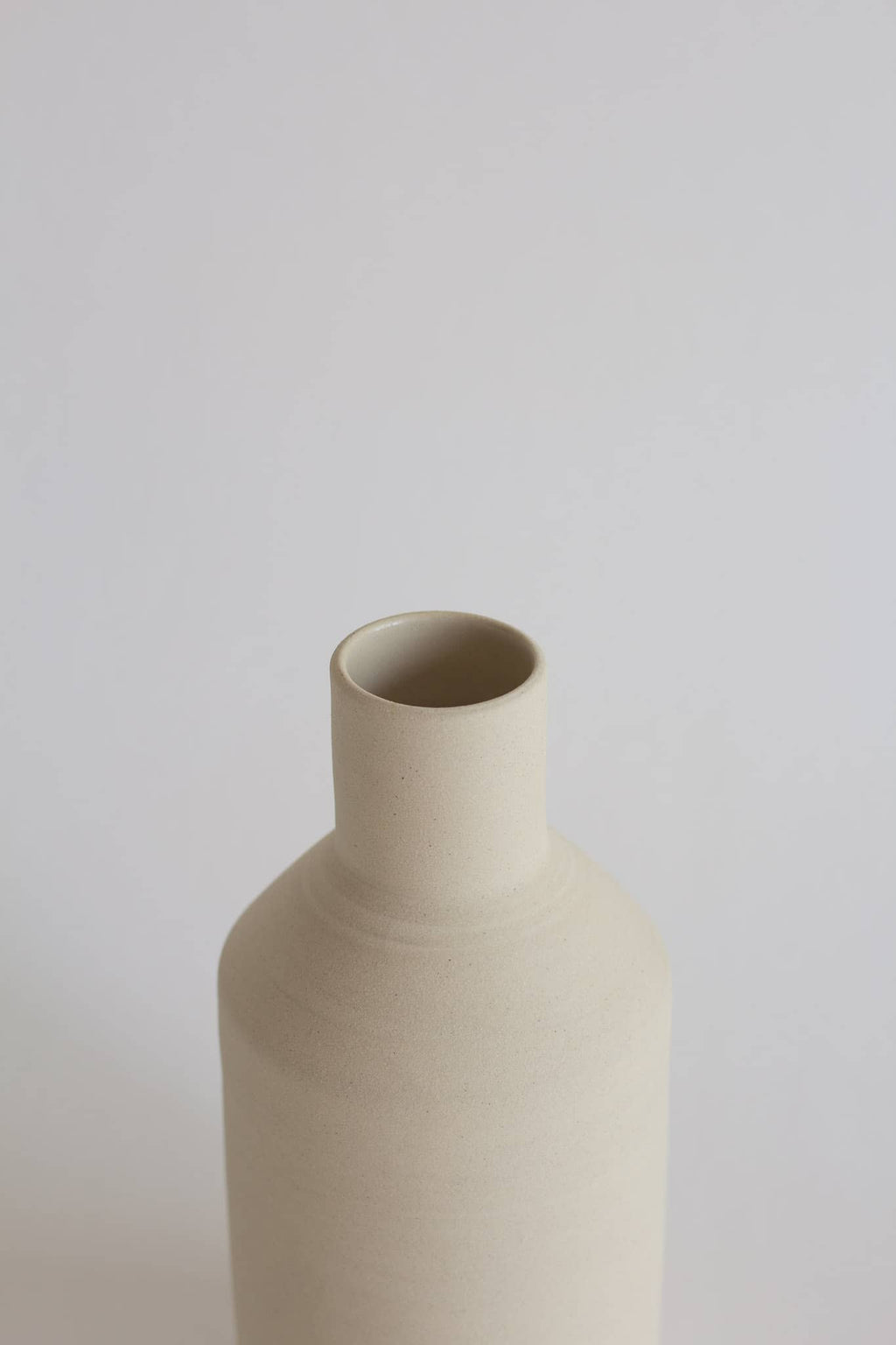 Natural Vase S -  Limited Stock